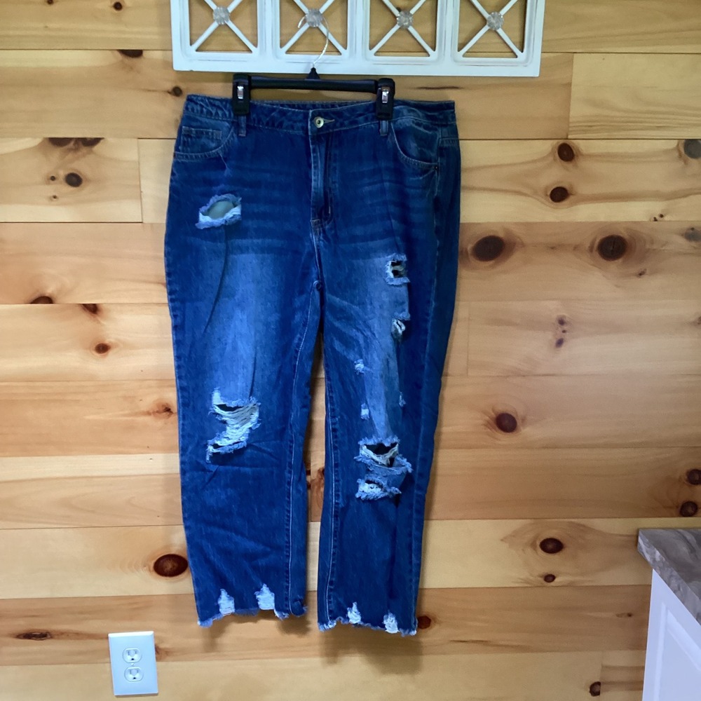 Flamingals Distressed Straight‎ Leg Jeans Medium Wash Frayed Hem XL
